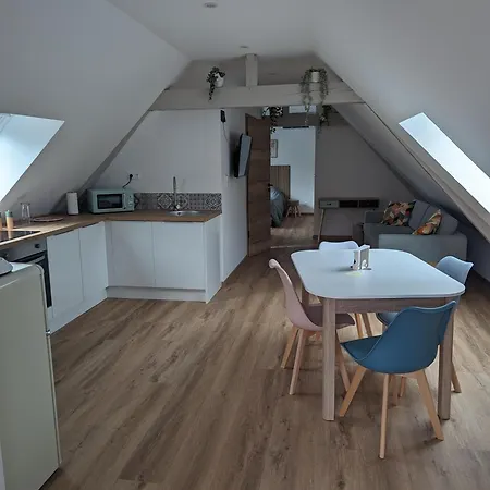 Le Cosy Bus 230 Direct Marche De Noel 20min Apartamento